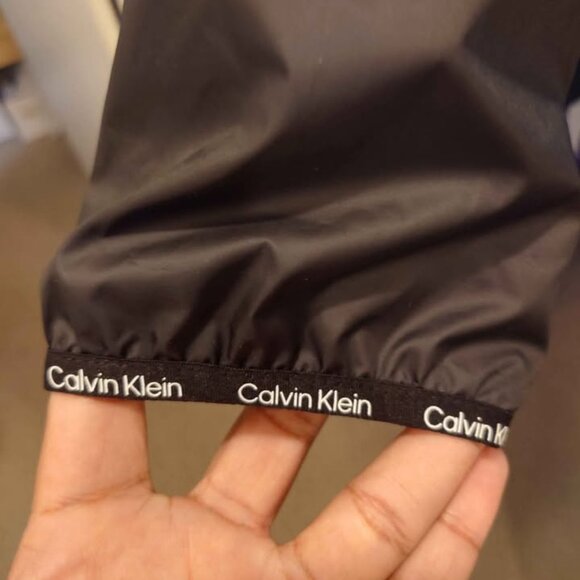 Brand NEW Calvin Klein Anorak Jacket / Windbreaker / Rain Coat - Picture 6 of 7